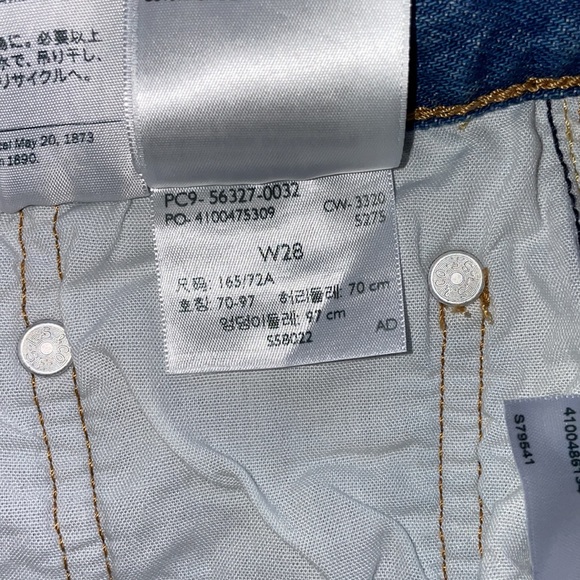 Levi’s 501 Button Fly High Rise Shorts - Picture 7 of 11